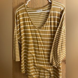 Women’s Striped V-Neck Shirt